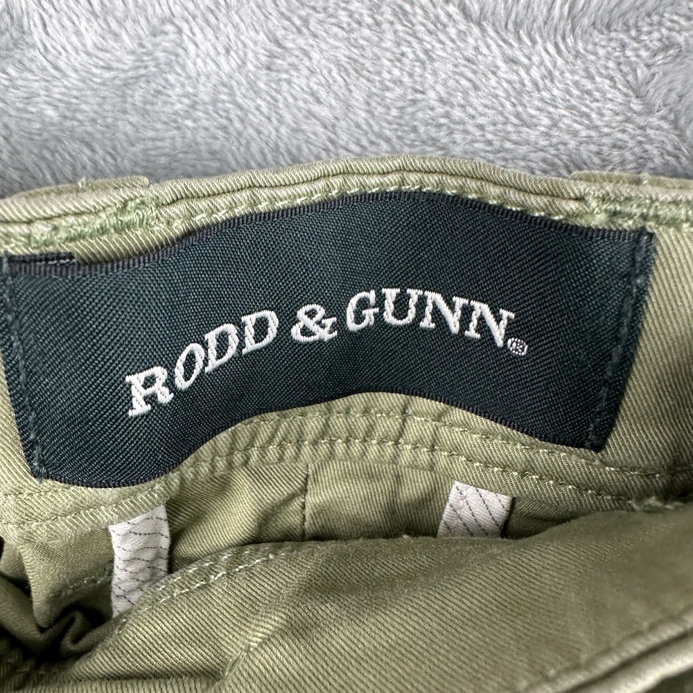 Rodd & Gunn Men's Chino Shorts Olive Green Size 40 Stretch Flat Front Casual - Picture 2 of 11